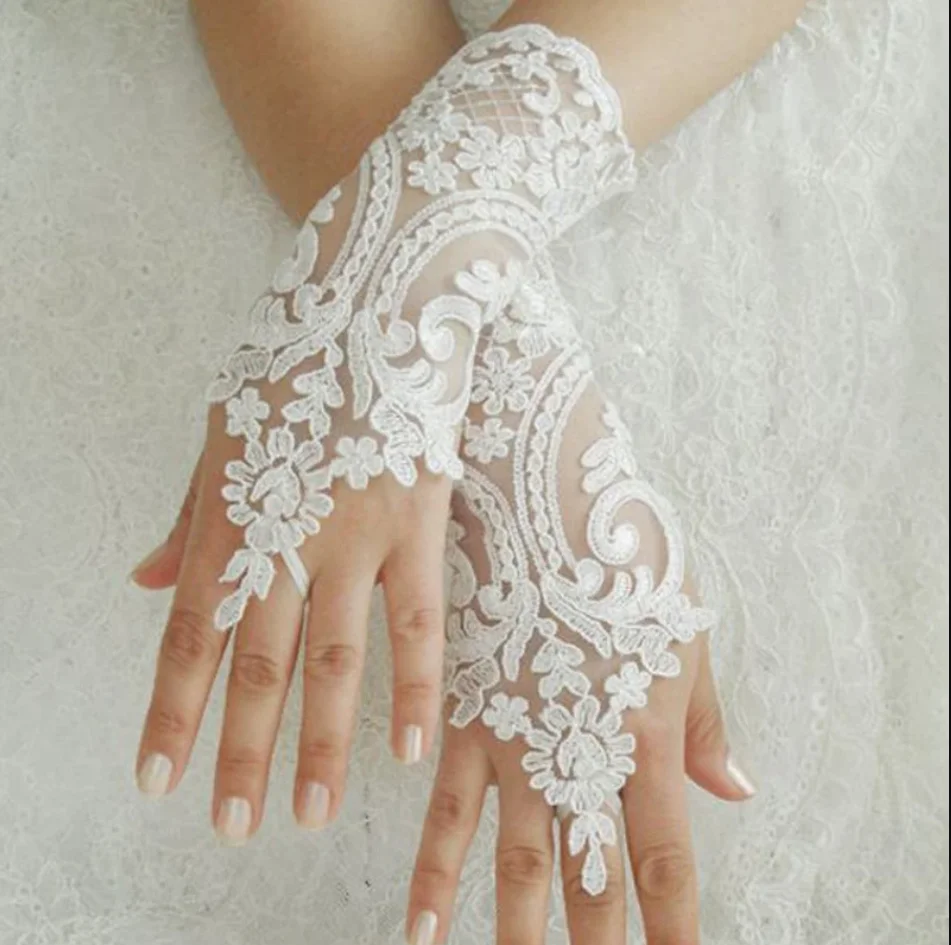 Nuevos guantes sin dedos de boda para mujer, guantes de boda de alta calidad de encaje blanco y negro, accesorios para fiesta de chica, guantes sexis Guante