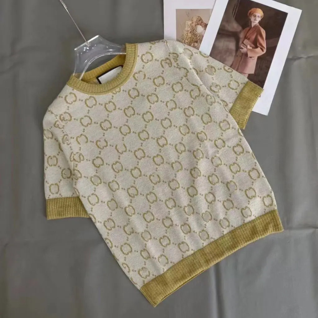 

Women's Knitted round Neck Short Sleeve Top Gold Line Summer T-shirt Ladies Style Fashionable New