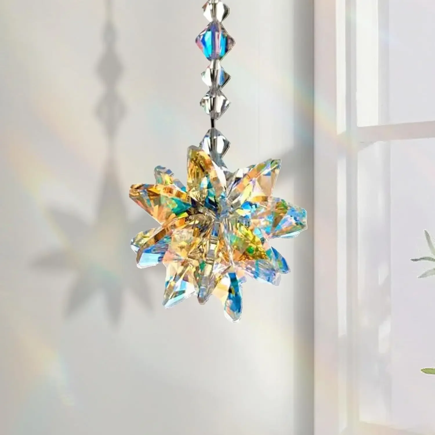 Rainbow crystal pendant, window and garden decoration, creates a rainbow effect, perfect for home and restaurant decor