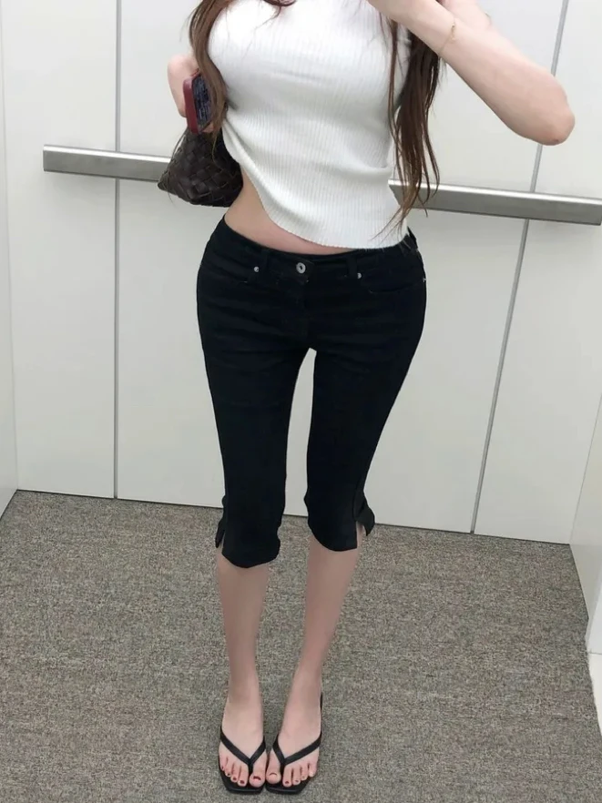 Fashionable Capri Jeans with Hip Pad Split Design Slim Fit Mid-Rise Casual Six-Part Pants Women's Summer Denim Pull-On Skinnies