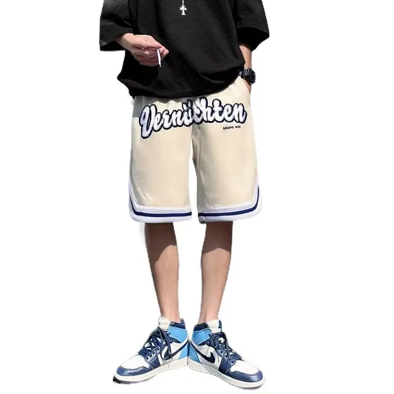 

Мужские летние спортивные штаны с вышивкой в американском стиле High Street, баскетбольные брюки с пятью четвертью, повседневные универсальные прямые фитнес-штаны...