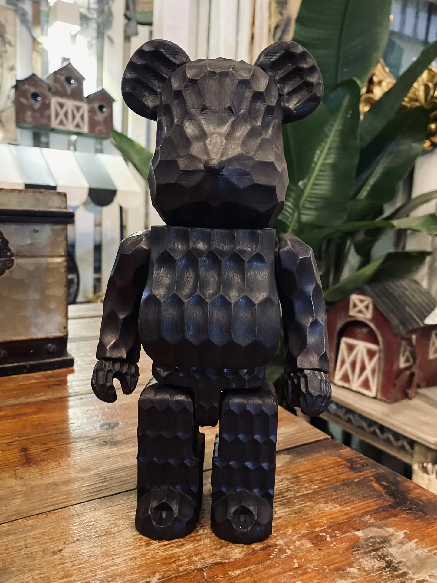 Bearbrick-彫刻されたビルディングブロックのクマ,手作りの木製コレクションの装飾品,高さ28cm,400%