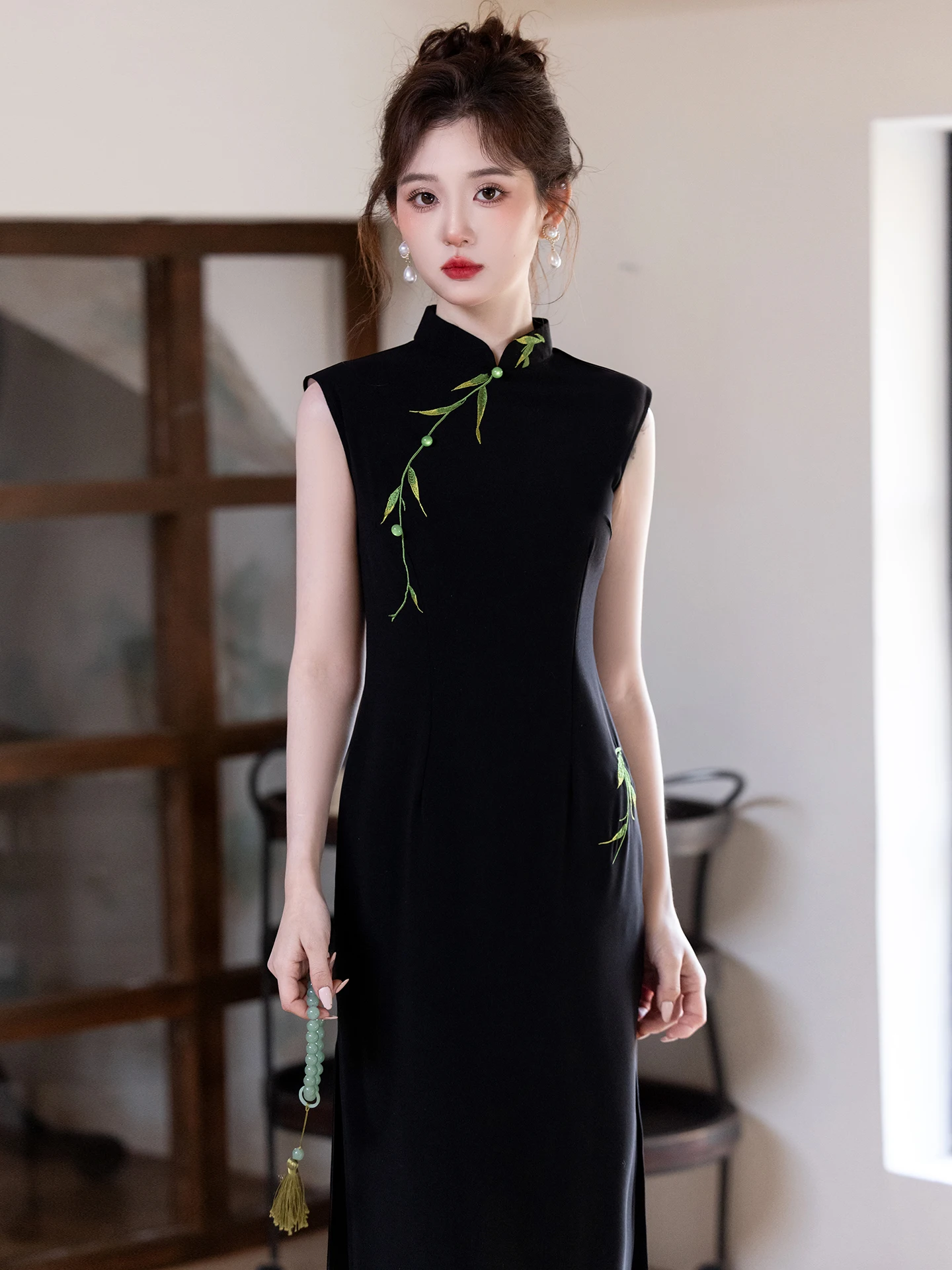 

Новое китайское вязаное платье-ципао 2026 года, офисное, элегантное, высококачественное, дышащее, средней длины, в ретро-стиле