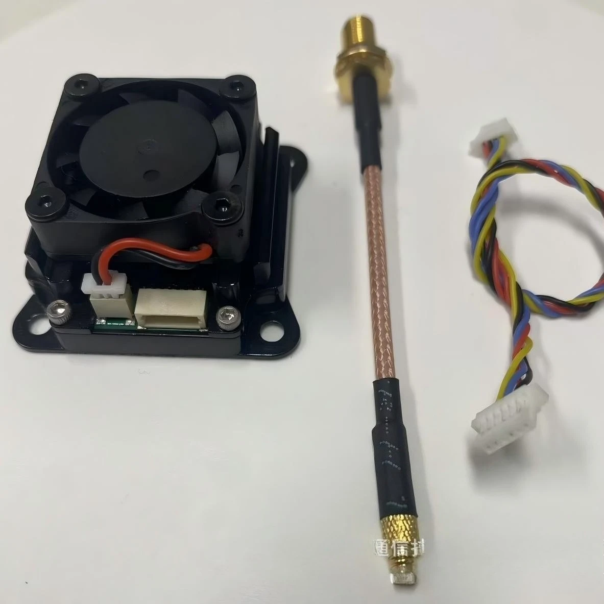 5.8g de alta potência 3w transmissão de vídeo analógica vtx 3w aplicável ao drone fpv 4.9g-6.1g veículo aéreo não tripulado de banda larga