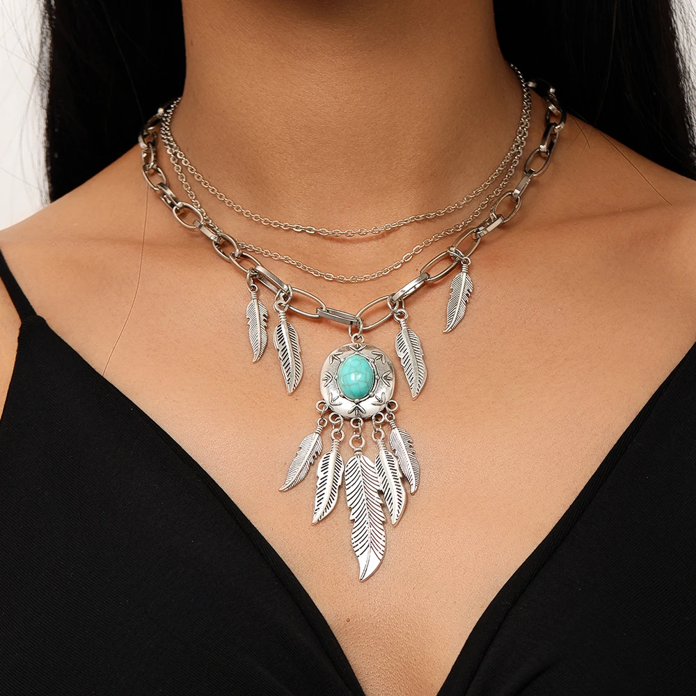

2pcs/set Bohemia Feather Pendant Necklaces for Women Girls Ethnic Turquoise Choker Necklace Jewelry Gifts