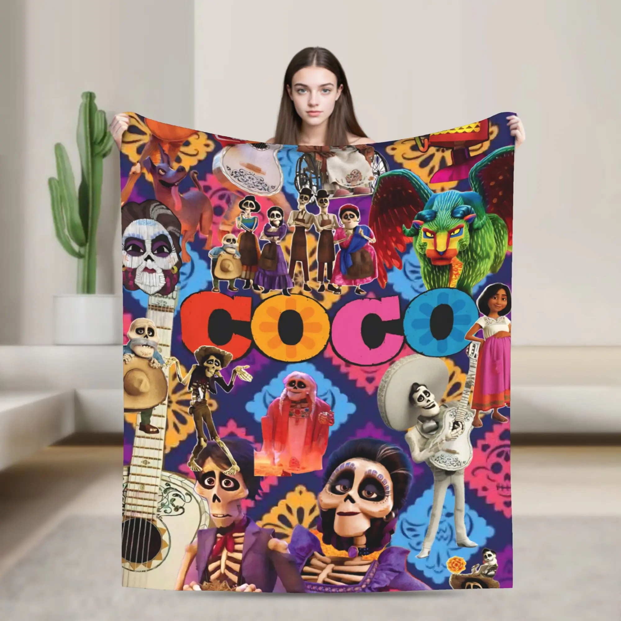 

Super Soft Cocos Throw Blanket Premium Flannel Fleece Lightweight Bed Blanket Fuzzy Plush Blankets All Season Use