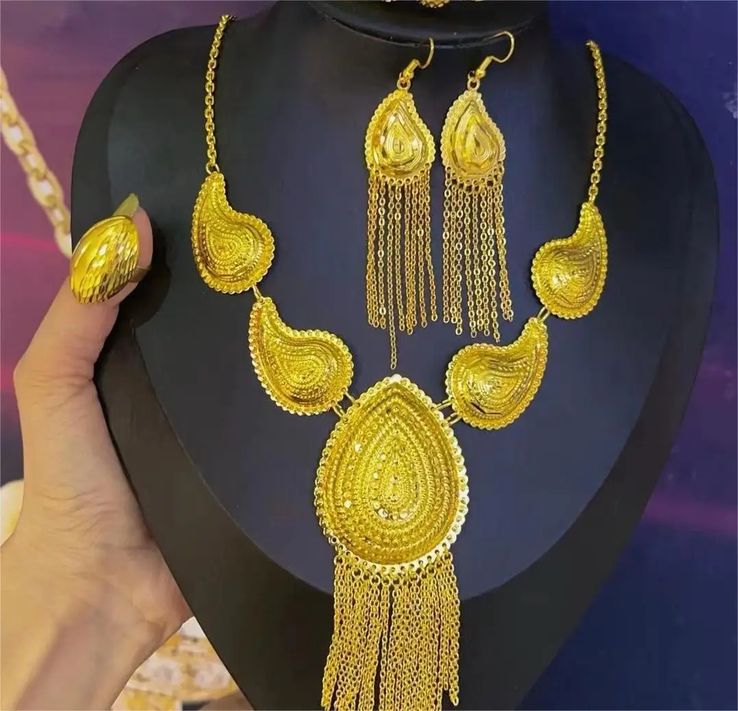 24K Gold Plated Dubai Jewelry Tassel Necklace Earrings Women's Ring Bridal Party Fashion Exquisite Gift Set Three Piece Set