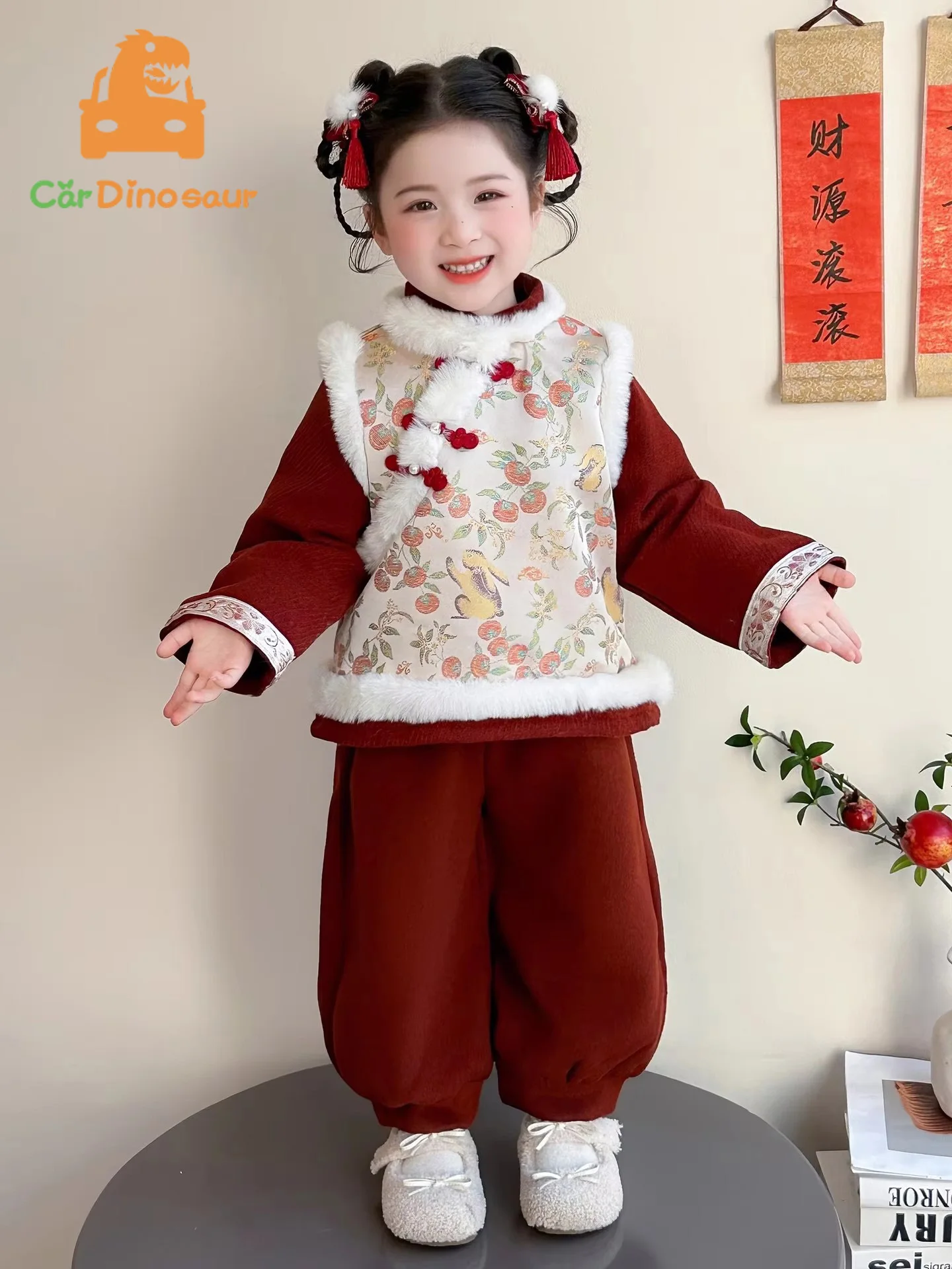 

Girls Hanfu Outfit Winter Children Tangsuit Traditional Chinese New Year Customes Kids Thicken Warm Coat+Pants 2 Pieces Suits