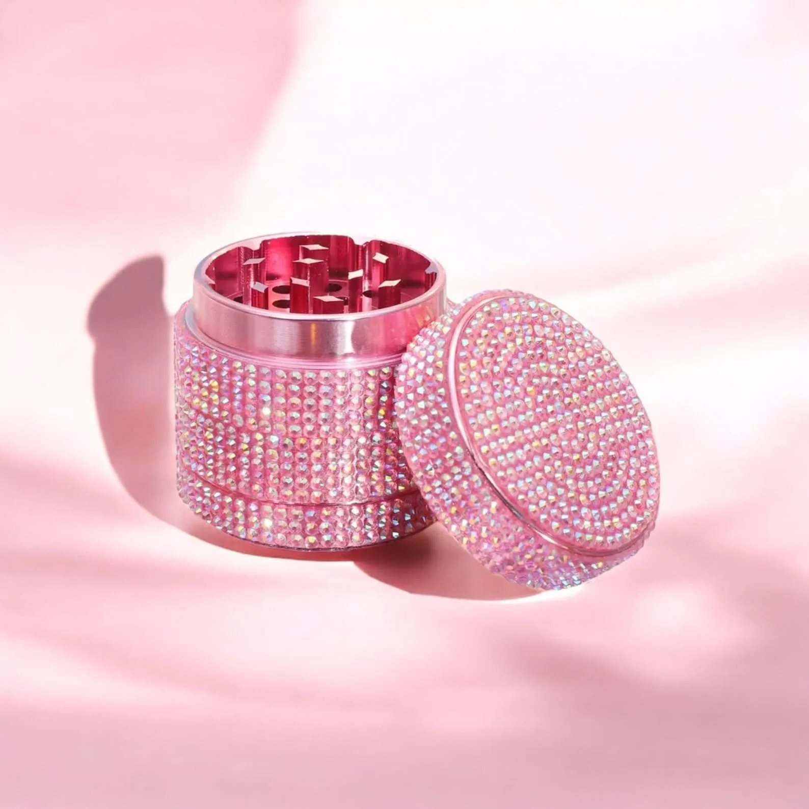 Pink Heart Aluminum Herb Grinder, Four Piece Grinder, Girly Smoking Accessories for Tobacco-40mm view 5