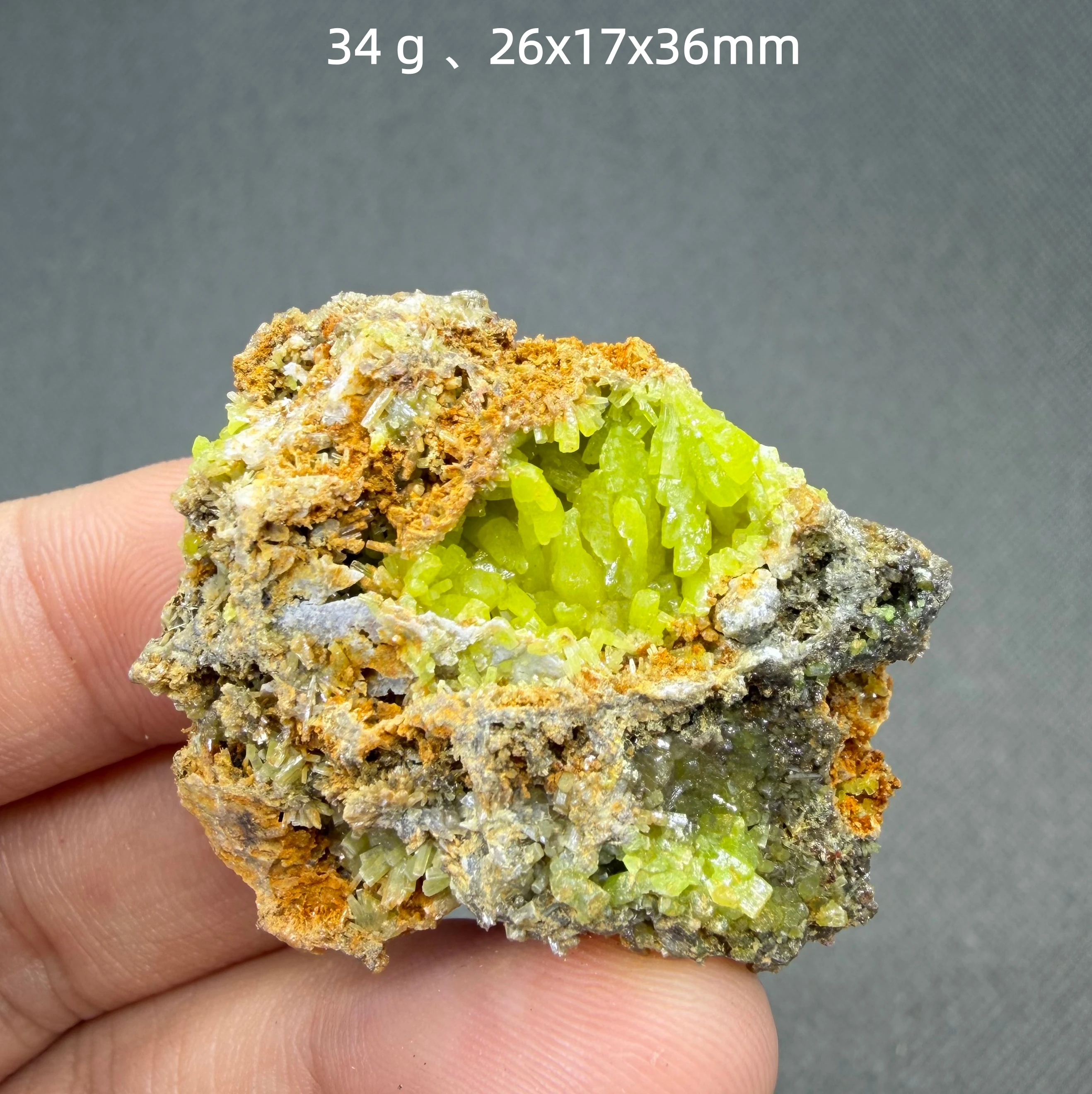 Natural Pyromorphite Crystal Cluster Vivid Green Barrel Shape Mineral Specimen Rare