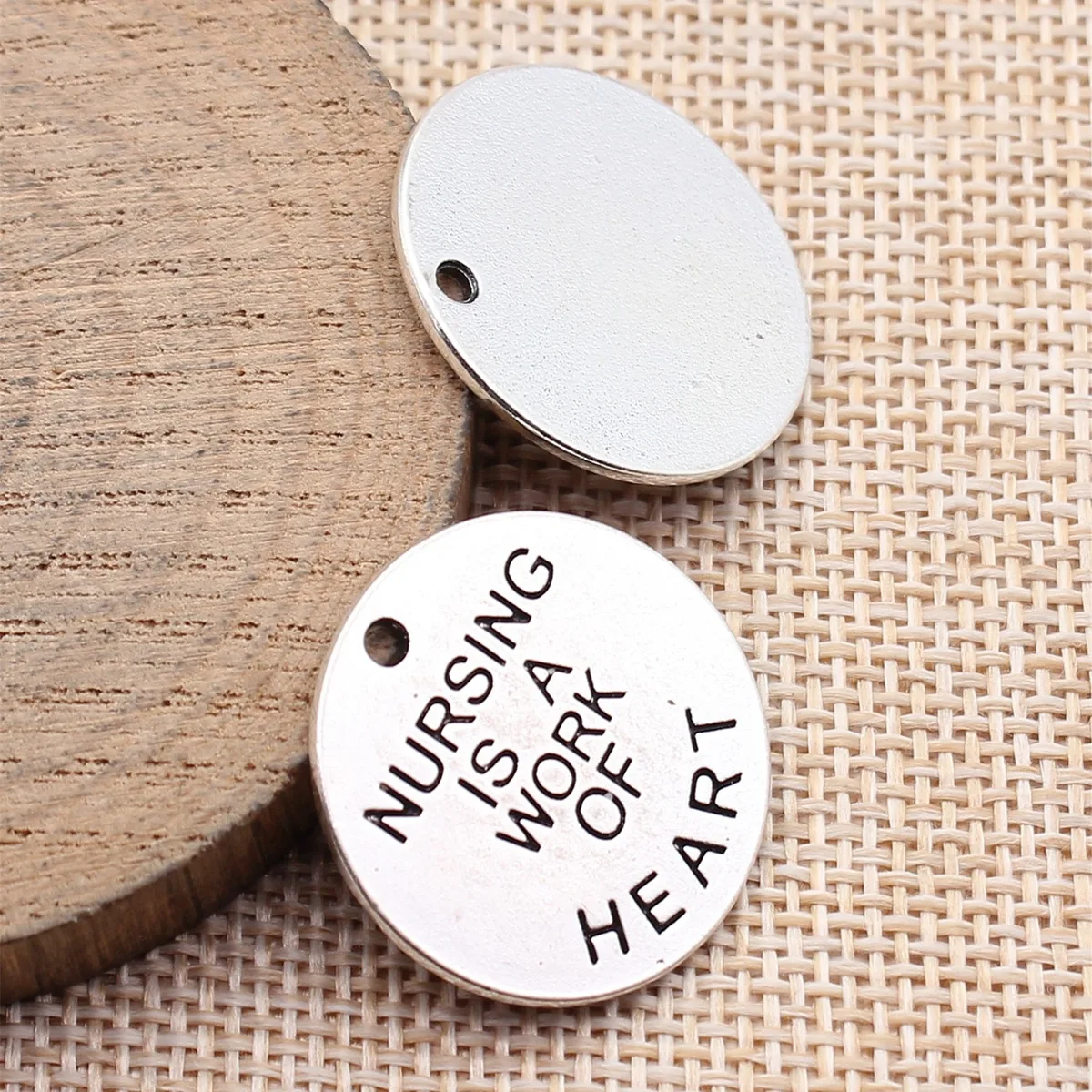 5pcs 25x25x1.5mm Antique Silver Color Nursing Is A Work Of Heart Tag Pendant Alloy DIY Jewelry Findings Bulk