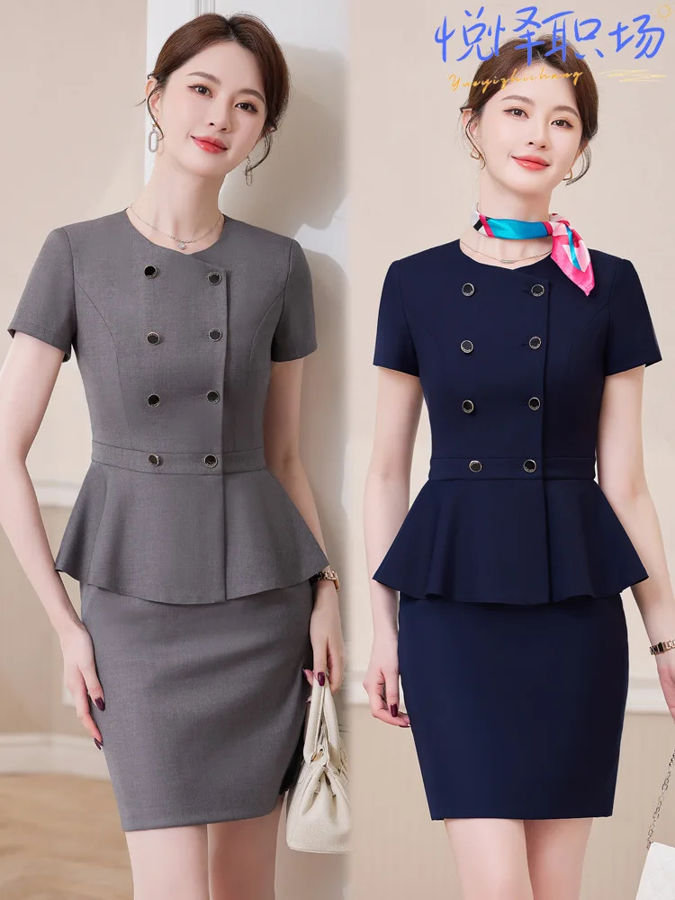 

Серый женский летний костюм с короткими рукавами, элегантный профессиональный стиль, образ богини, комплект из двух предметов для офиса, для медицинских и косметических работников.