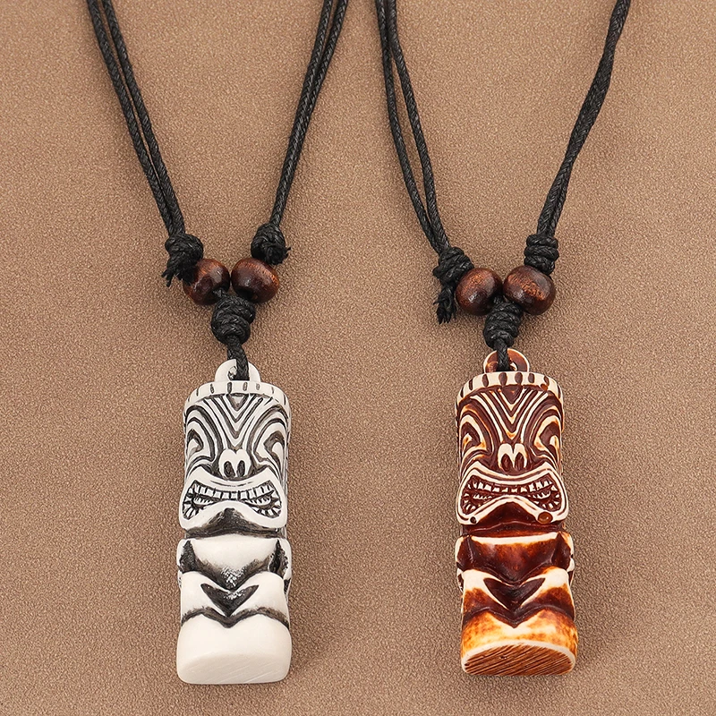 

1 x Fashionable Hawaiian Tiki Totem Pendant Adjustable Polynesian Necklace, Faux Bone Carved Tribal Style Pendant Necklaces