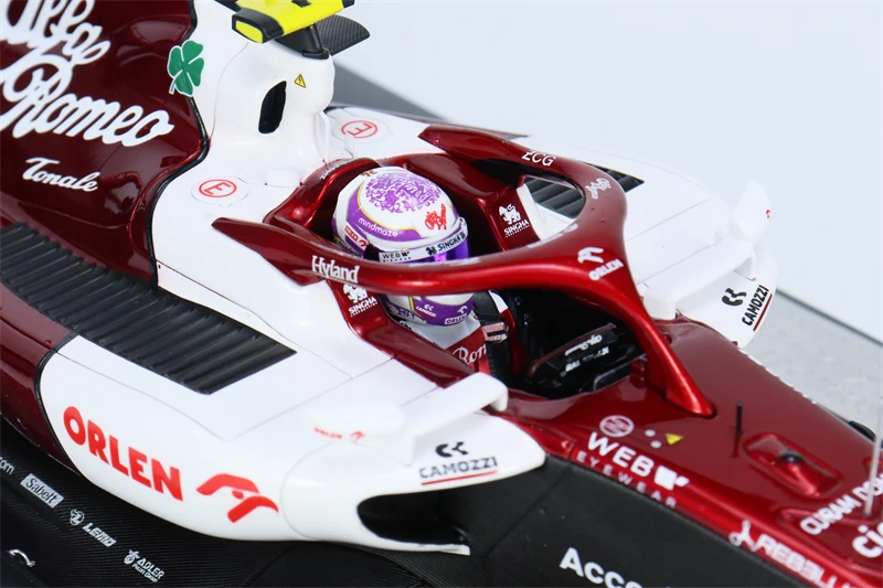 MINICHAMPS 1:18  2022 F1 ALFA ROMEO ORLEN C42 #24 ZHOU  BAHRAIN GP Resin Model Car