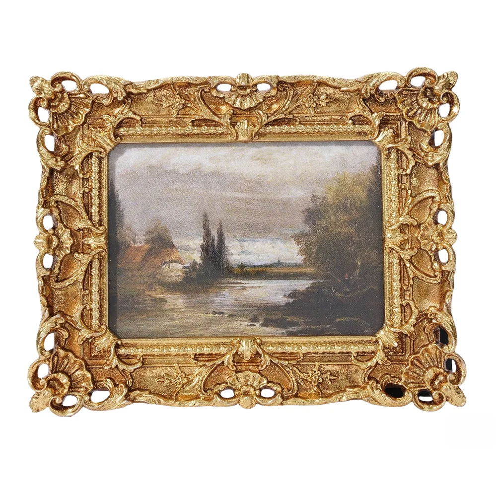 Handcrafted Resin Photo Frame With European Luxury Relief And Gold Accents For Wall Or Tabletop Display 7.6x9.8 Inch