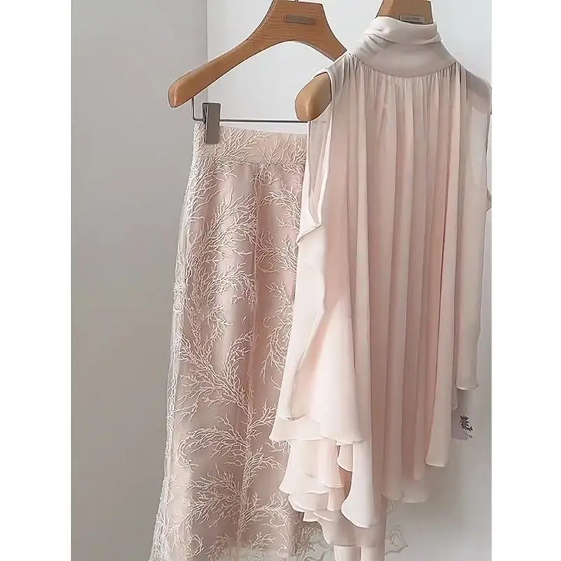 

Women's Light Pink Turtleneck Sleeveless Chiffon Top And Embroidered Midi Skirt Two Piece Set Elegant Formal Outfit