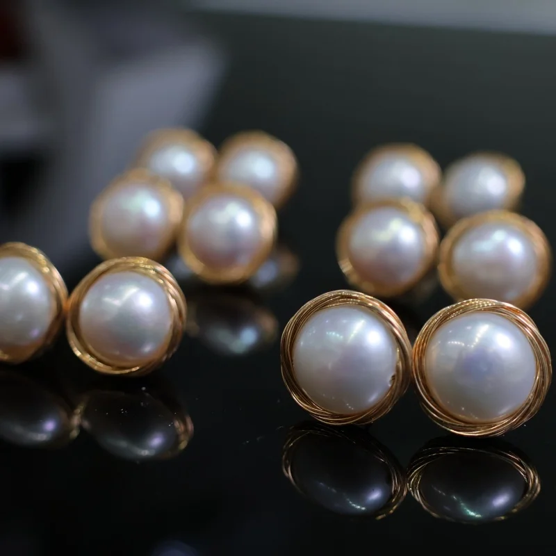 

SGARIT Classic Small Stud Earrings 14K Filled Gold Natural Freshwater Pearl Minimalist Dainty Jewelry