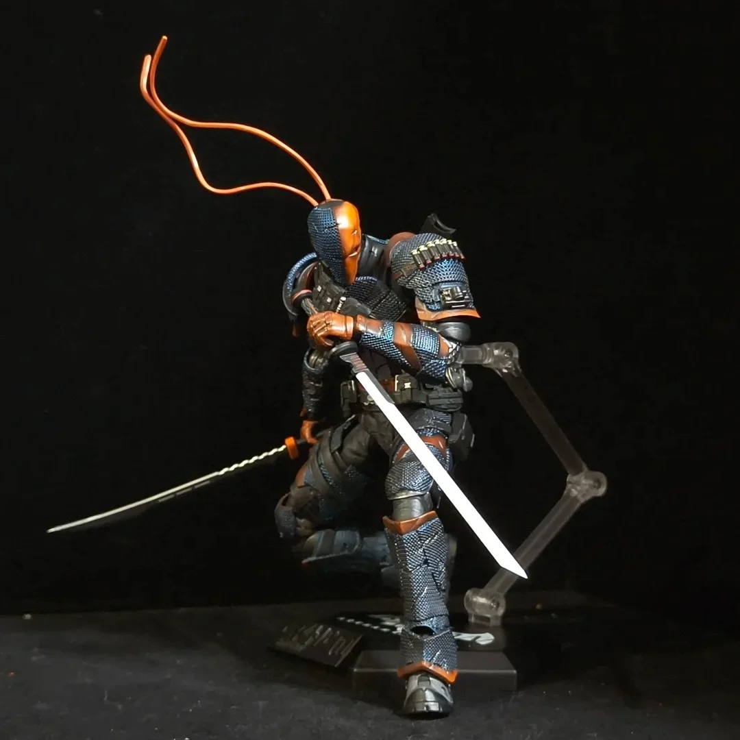Deathstroke Arkham Knight 1/12 Scale Action Figure - High Articulation Collectible Toy Model DC002 by LPZZ Gift for Collectors