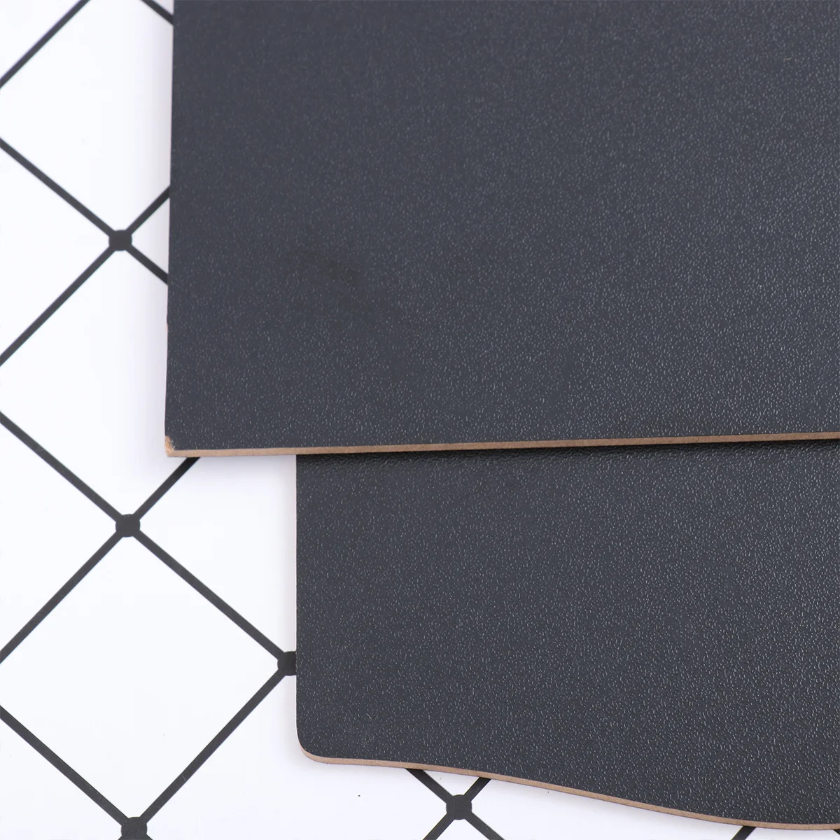 2Pcs Wooden Small Blackboard Double Sided Chalkboard Message Board Table Display Mini Blackboard Decor for Home Garden Wedding