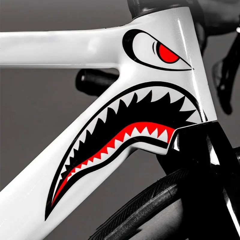 AliExpress 4PCS/SEST A shark sticker for road bike frames - PVC material, durable scratch-resistant cover and personalized fork decoration