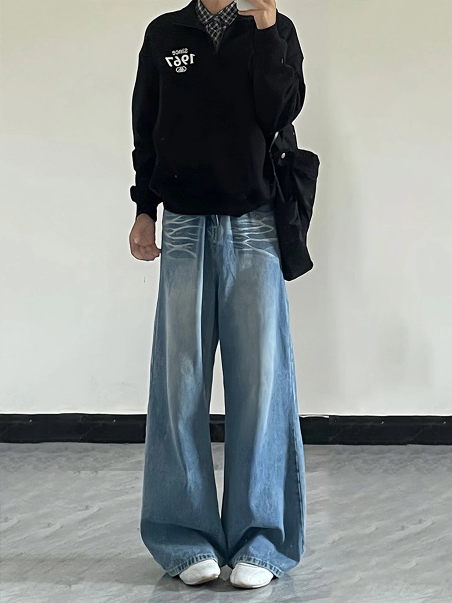 

Light Blue Men's Curved Knife Jeans Cleanfit Flared American High Street Straight Leg Wide Leg Long Pants Autumn Season