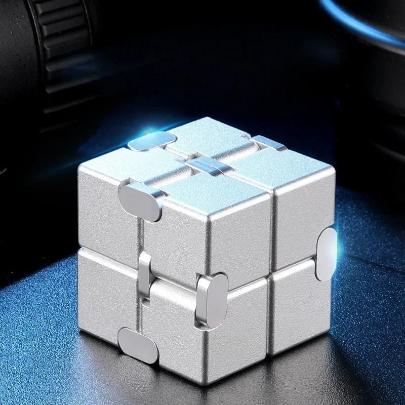 1pcs Infinity Cube Versatile Stress Reliever Adult Stress Relieving Metal Alloy Block Finger Toy Gifts for Teens Rubix Cube