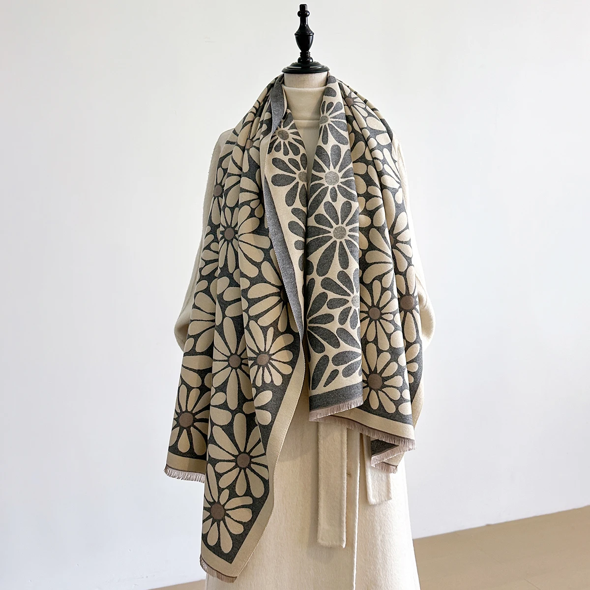

2023 женский роскошный кашемировый шарф с ромашками, зимнее теплое толстое одеяло из пашмины, шаль, шейный платок, модный Bufanda