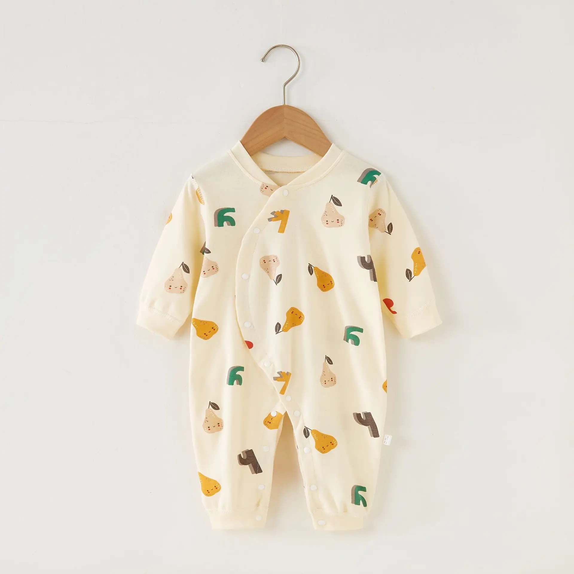 Baby Boys and Girls Boneless Cotton Long Sleeve Bodysuit Cartoon Print Newborn Clothing Spring and Autumn