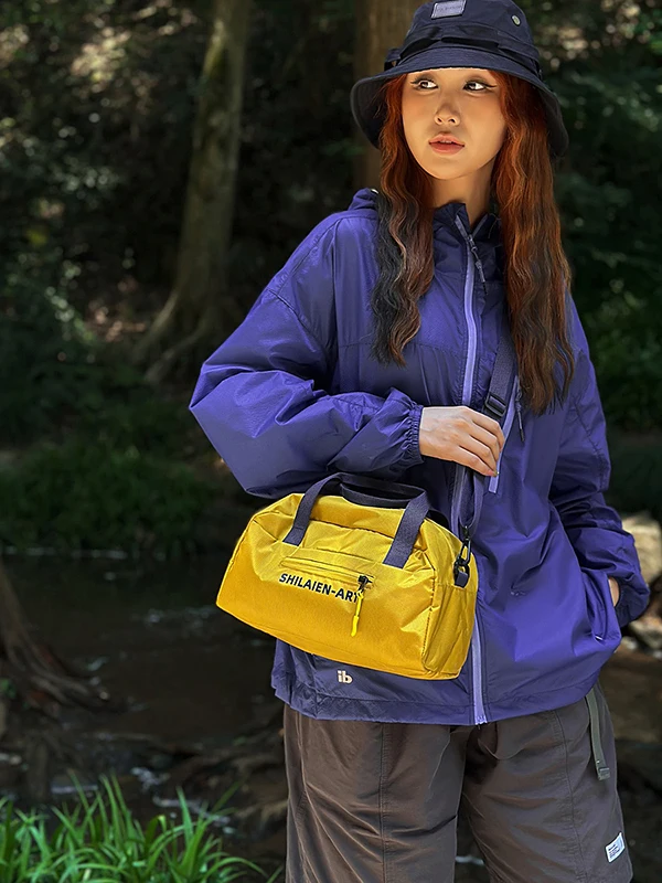 

Повседневная пригородная сумка через плечо, маленькая квадратная моющаяся сумка для тостов, дорожная сумка для хранения, сумка для боулинга, корейская сумка с мягкой ручкой...