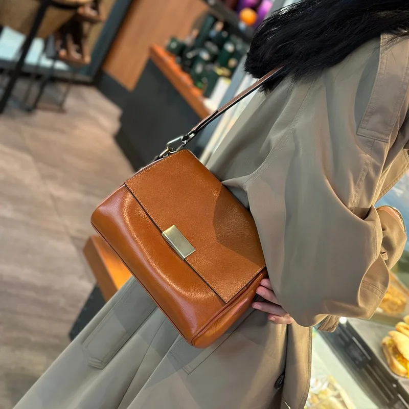 luxury handbags female crossbody bags Vintage Genuine leather women shoulder bag Small square bag soft leather cowhide fashion