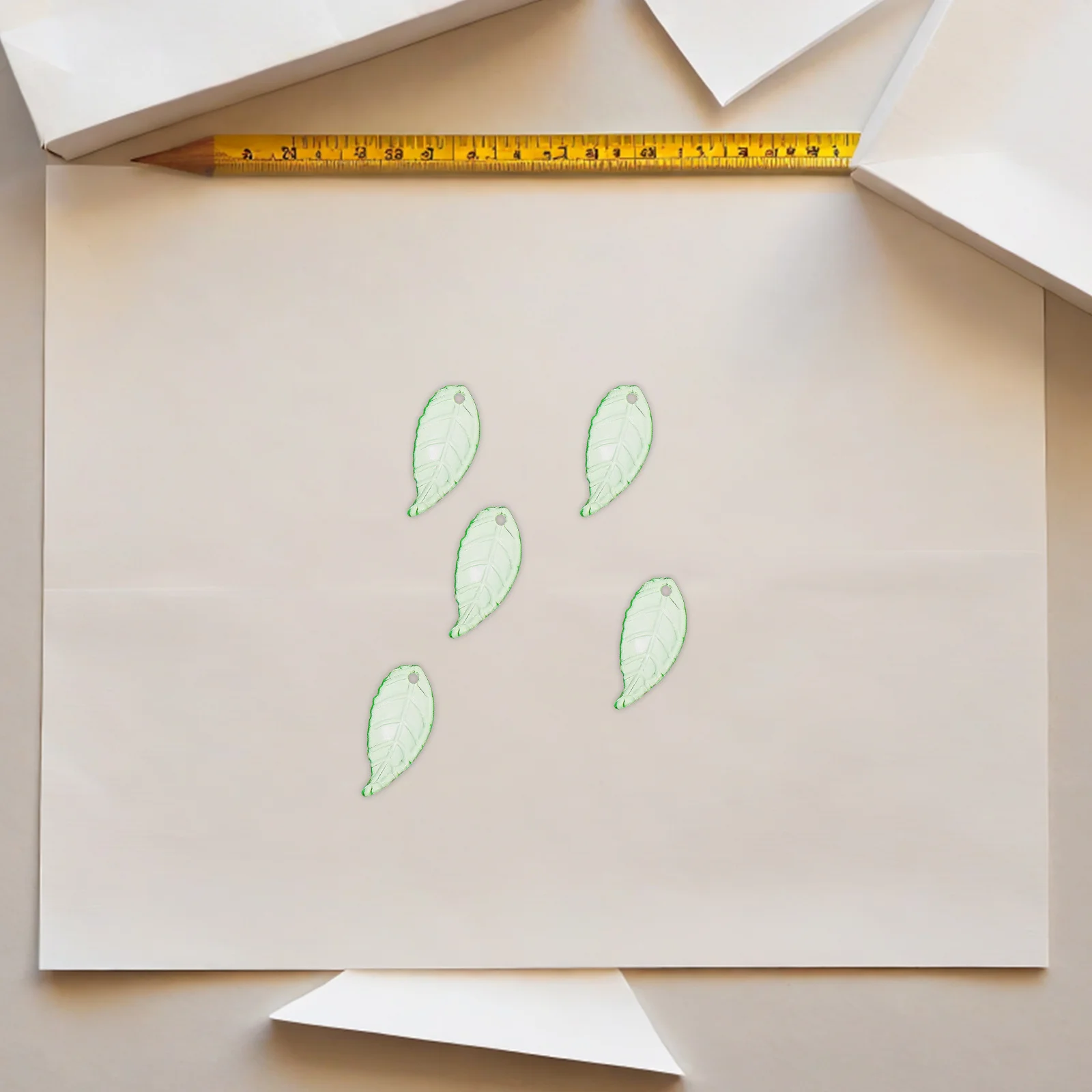 

200g Acrylic Leaf Beads Bright Colors Large Holes Durable Plastic DIY Jewelry Earrings Necklaces Bracelets Accessories