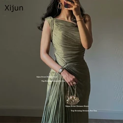 Xijun Elegante Groene Lange Avondjurken Mouwloze Plooien A-lijn Galajurken Zijde Satijn Formele Gelegenheid Galajurken Op maat