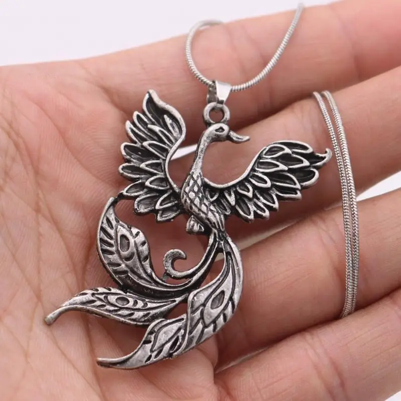 Fashion Trend Personality Female Necklace Creative Phoenix Fire Bird Pendant Auspicious Bird Fashion Jewelry Accessories