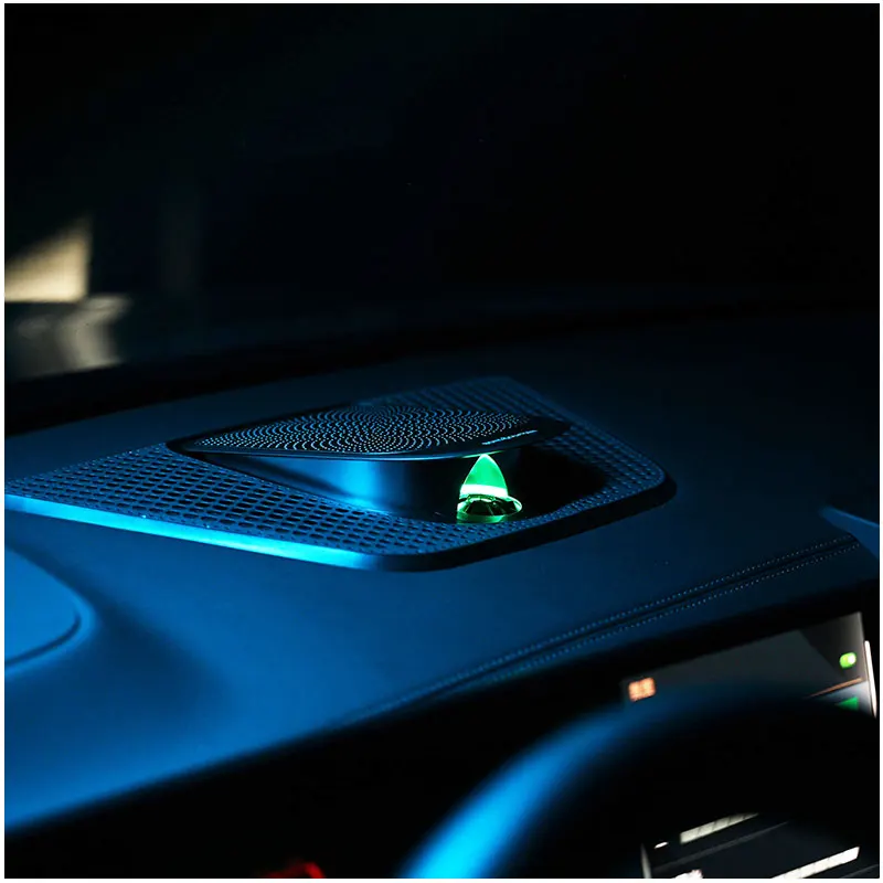 سيارة الإضاءة المحيطة لسيارات BMW X5 X6 X7 G05 G06 G07 مكبر الصوت الأوسط مزامنة ضوء السيارة الأصلي