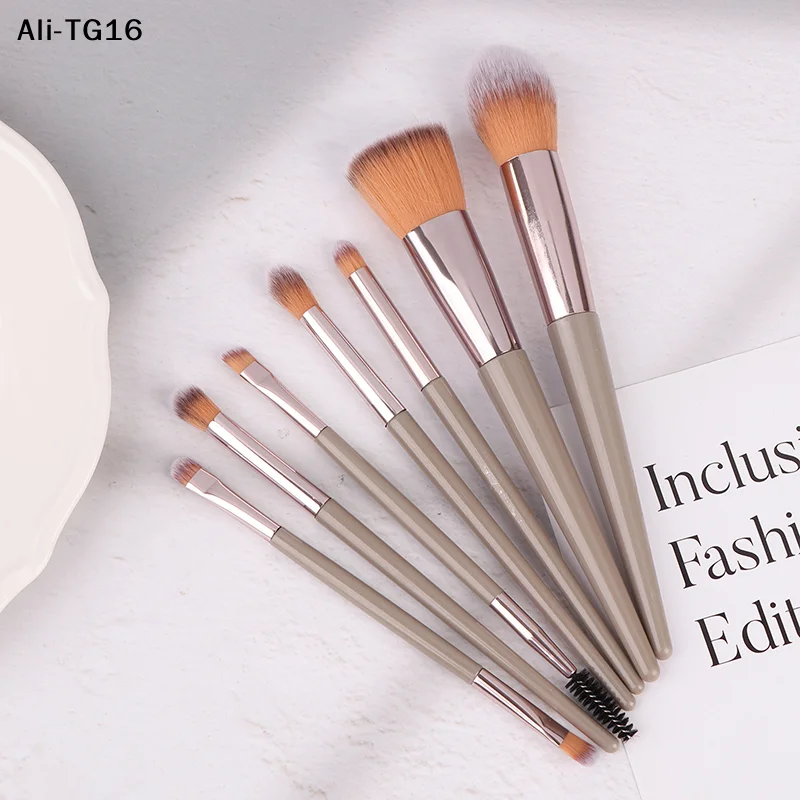 7-teiliges Make-up-Pinsel-Set für Gesicht und Augen, Make-up-Pinsel für Wimpern, Lidschatten, Augenbrauen, Eyeliner, Foundation, Puder, Rouge, Highlighter, Lippen.