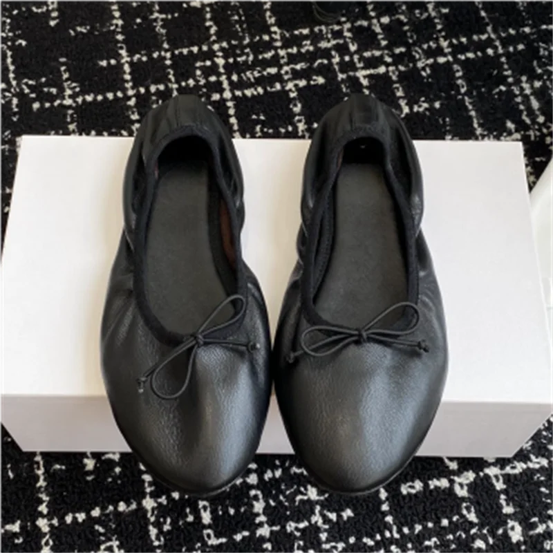 The 2026 New Genuine Leather Ballet Flat Bow Women's Shoes Are Made of Smooth and Soft Sheepskin with Leather Lining and Genuine
