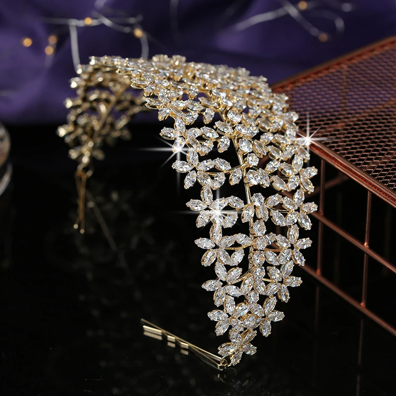 Crown HADIYANA Leave Shpes Design For Women Wedding Hair Accessories Party Tiaras And Crowns Zircon BC5166 Valentine's Day Gift