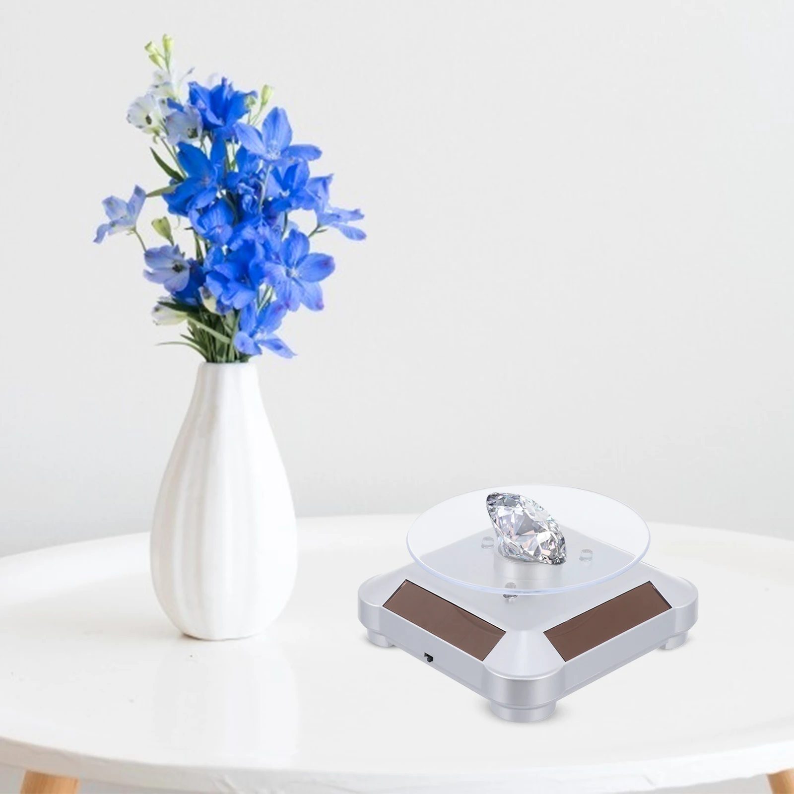 

Solar Rotating Display Stand 360 Degree LED Jewelry Watch Case Silver Automatic Turntable Retail Home Use Photography