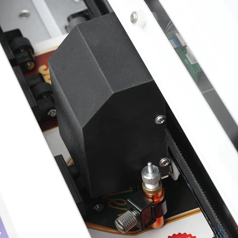 آلة قطع ملصقات التغذية التلقائية للكاميرا وآلة قطع الملصقات وآلة قطع الملصقات #6