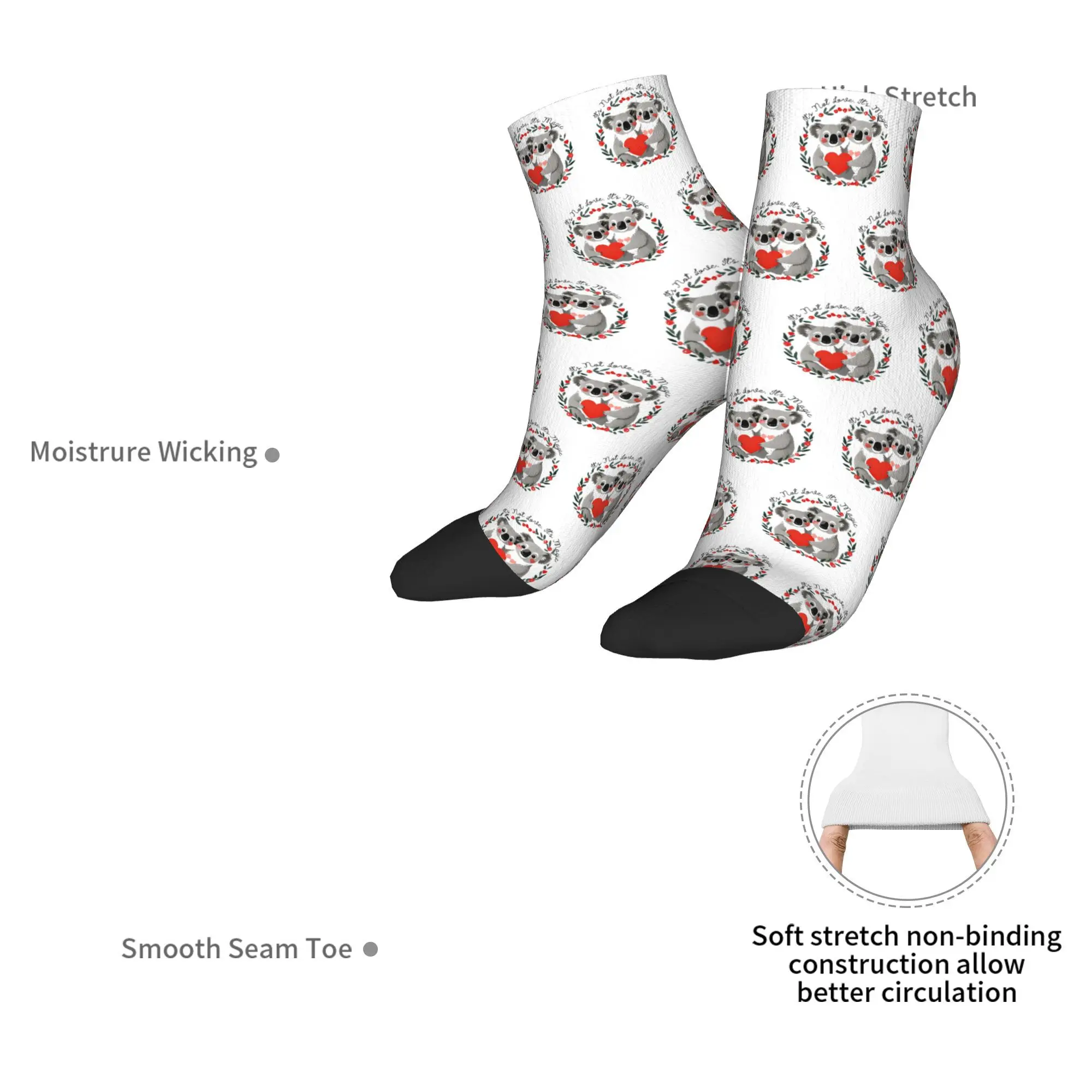 Quirky San Valentino Merch Love Redefined Koala Bear Calzini Harajuku Calze per tutte le stagioni Accessori per regali unisex