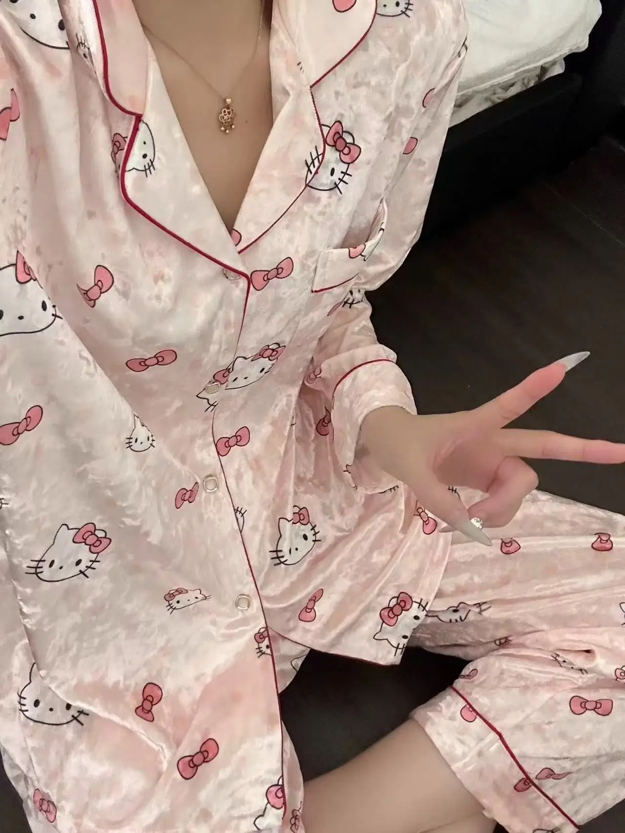 Thumbnail 4 - #13 Thermal Sleepwear Sets List of Top Picks