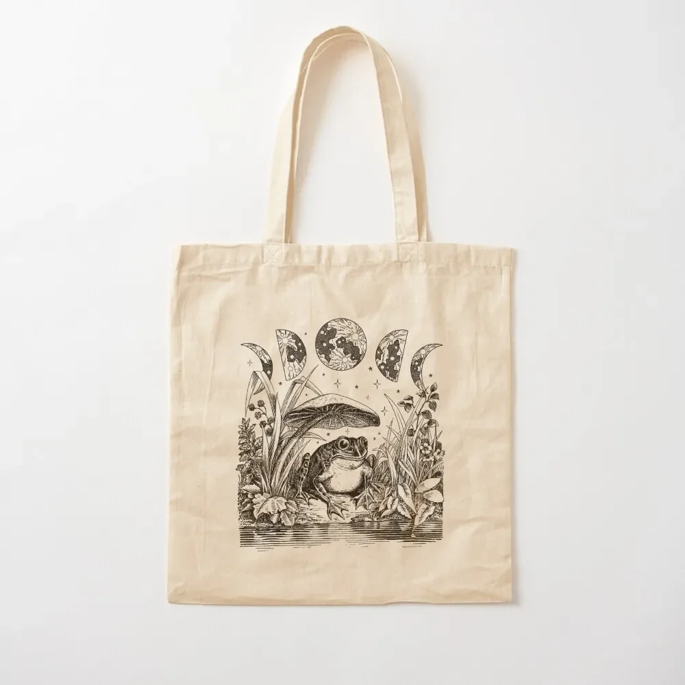 

Cottagecore Aesthetic Frog, Mushroom Moon Witchcraft: Vintage Dark Academia, Goblincore Froggy, Emo Grunge Nature Fanta Tote Bag