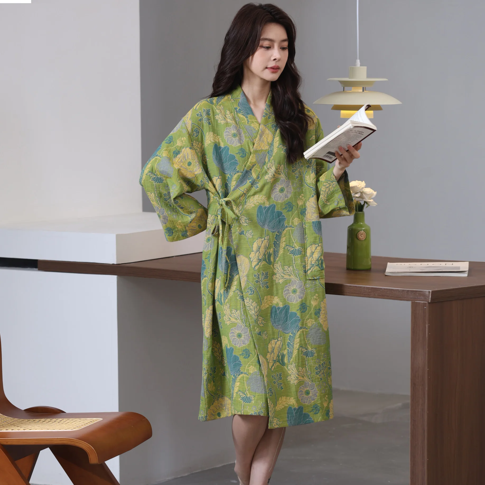 Cotton Fashionable Printed Half Sleeve Kimono Bathrobe for Spring and Summer Thin Home Wear Absorbent Quick Drying Sleeping Robe