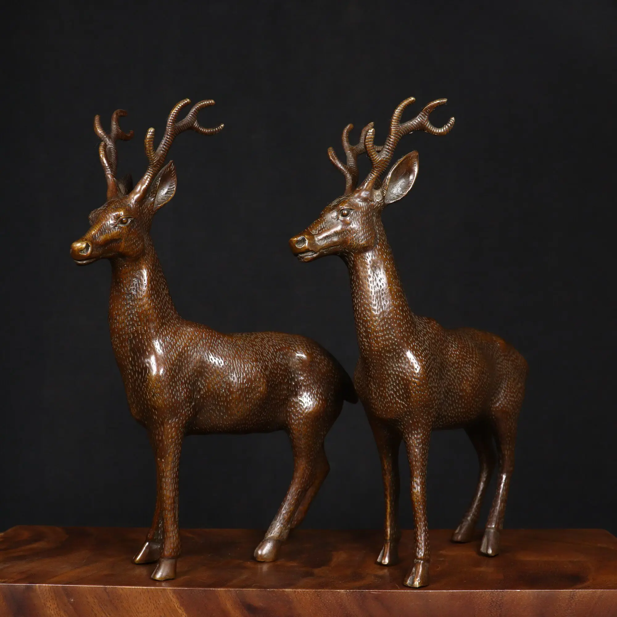 Chinese Vintage Brass Plum Blossom Deer Pair Statue Home Living Room Shop Table Decoration Crafts