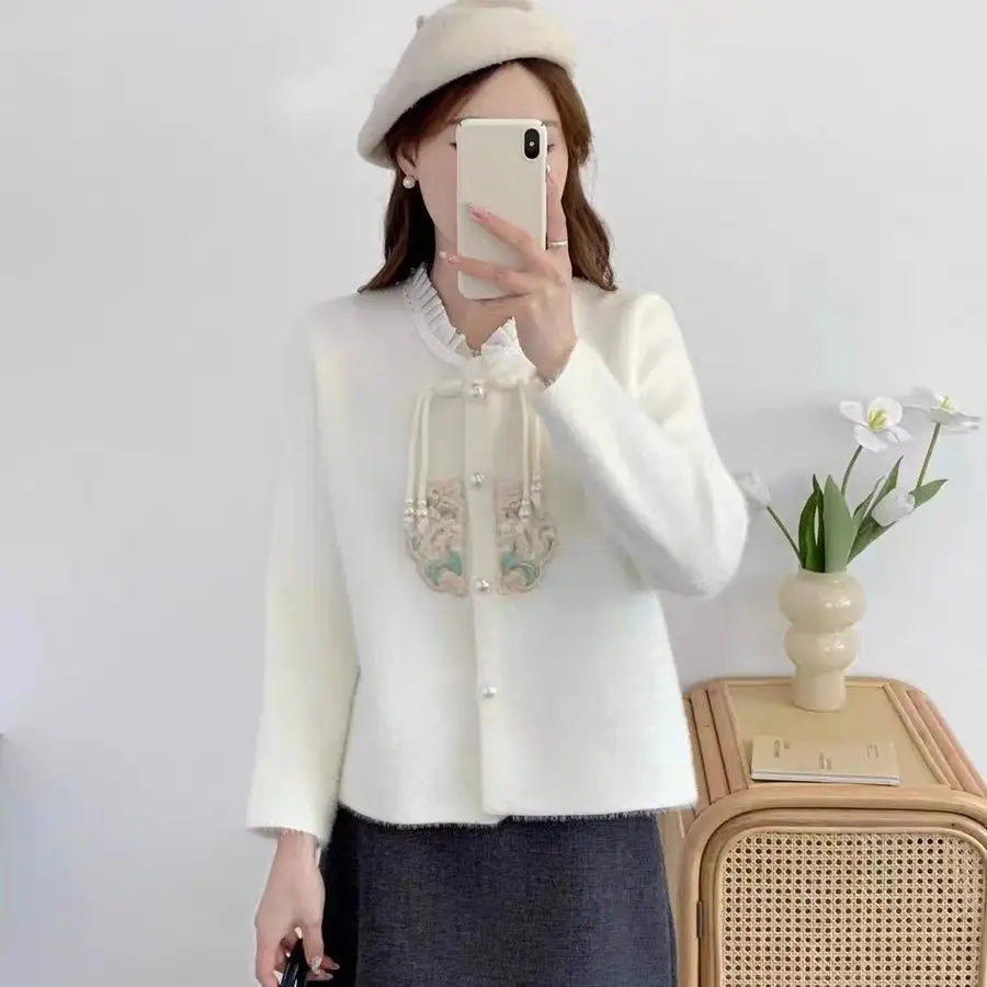 2024 Chinese Style Embroidery Cardigan New Women Mink Cashmere Jacket Autumn Winter Female Elegant Lace Collar Knitwear Coat