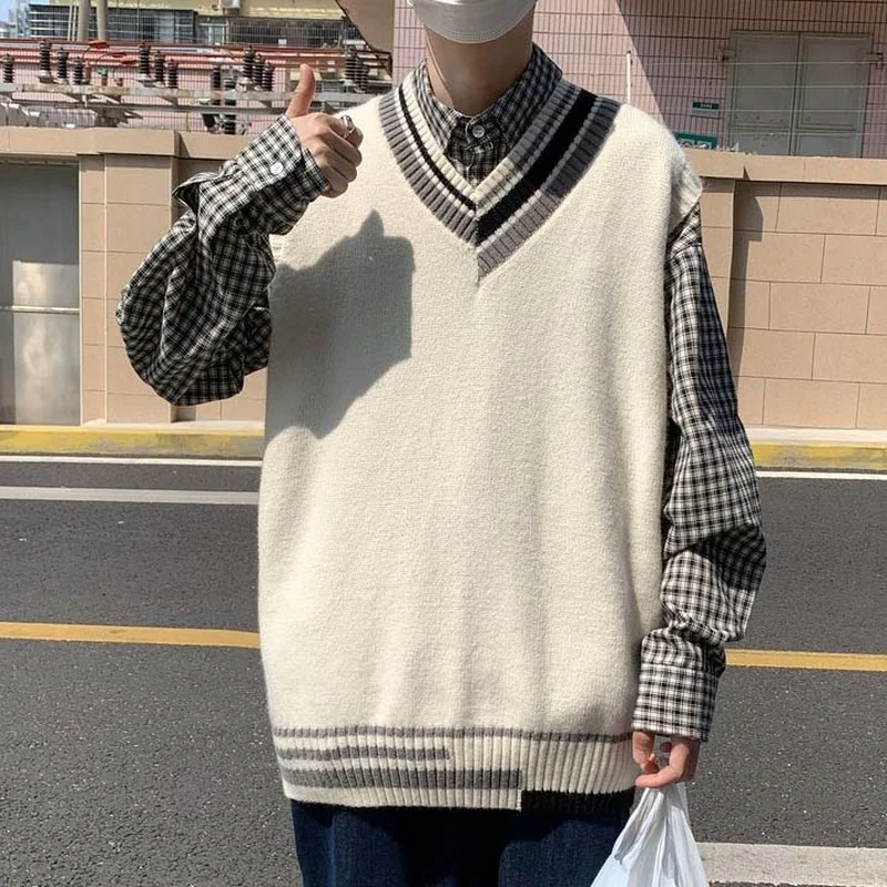 Thumbnail 2 - #26 Discounted Oversized Knit Jumpers Worth Buying