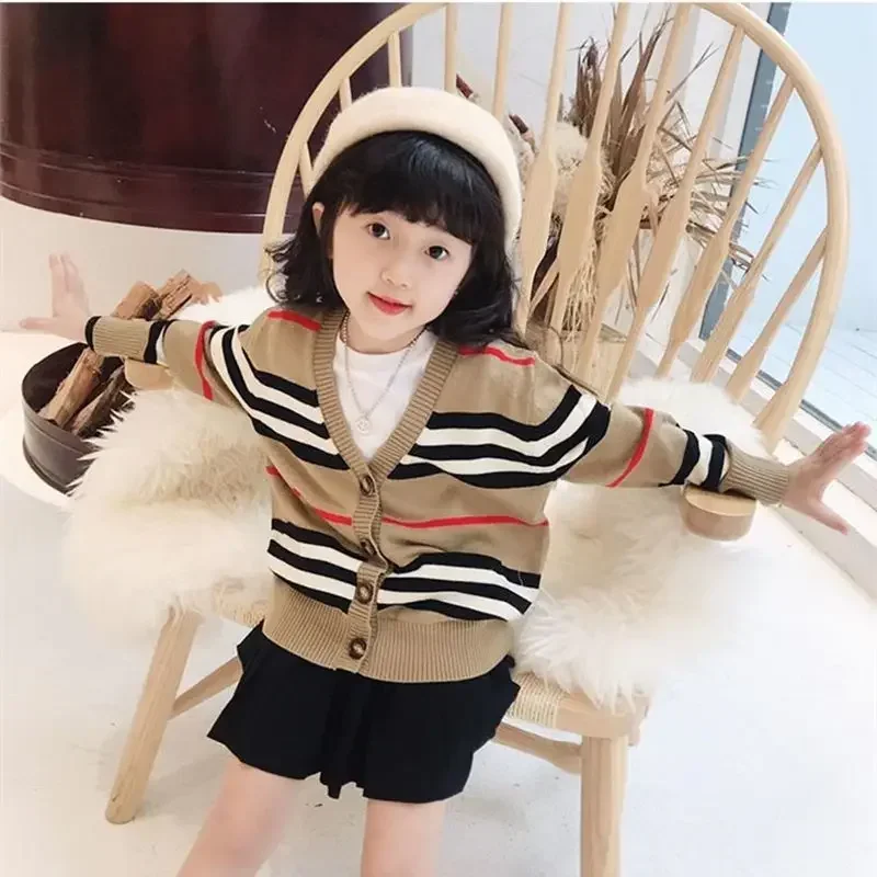 Kids Girls Sweaters Baby Boy Bear Patern Knitted Cardigan Autumn Winter Cotton Patchwork Top Children's Spring Coat Clothes