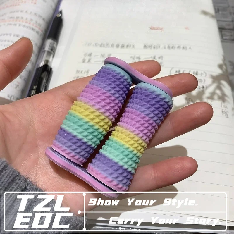EDC Fidget Toy for ADHD Stress Relief, Portable Hand Fidget Gadget, Sensory Toy Perfect Gift for Adults to Release Pressure