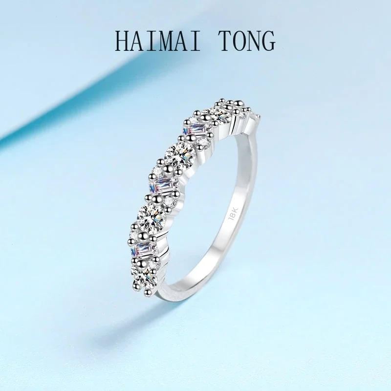 女性用ラウンドとスクエアのダイヤモンドエンゲージリング,18Kホワイトゴールドの特別な形のジュエリー,vvs1 dカラー,0.9カラットのモアッサナイト,デザイナー