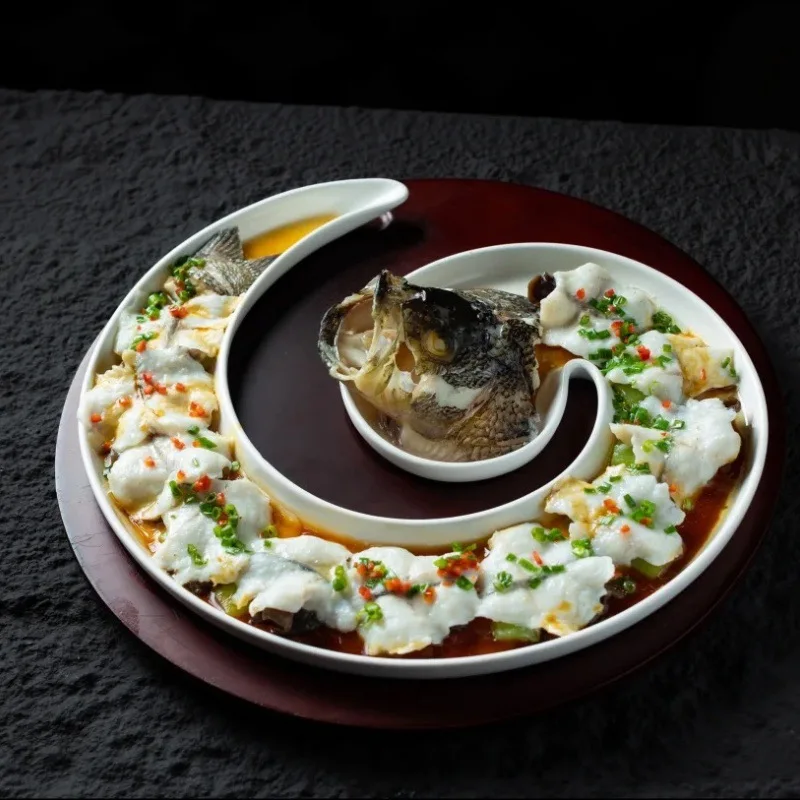 Tableware features personalized hairtail eel saury dish private dish special-shaped plate